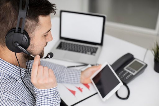 Call Tracking vs. Call Recording: What’s the Difference?